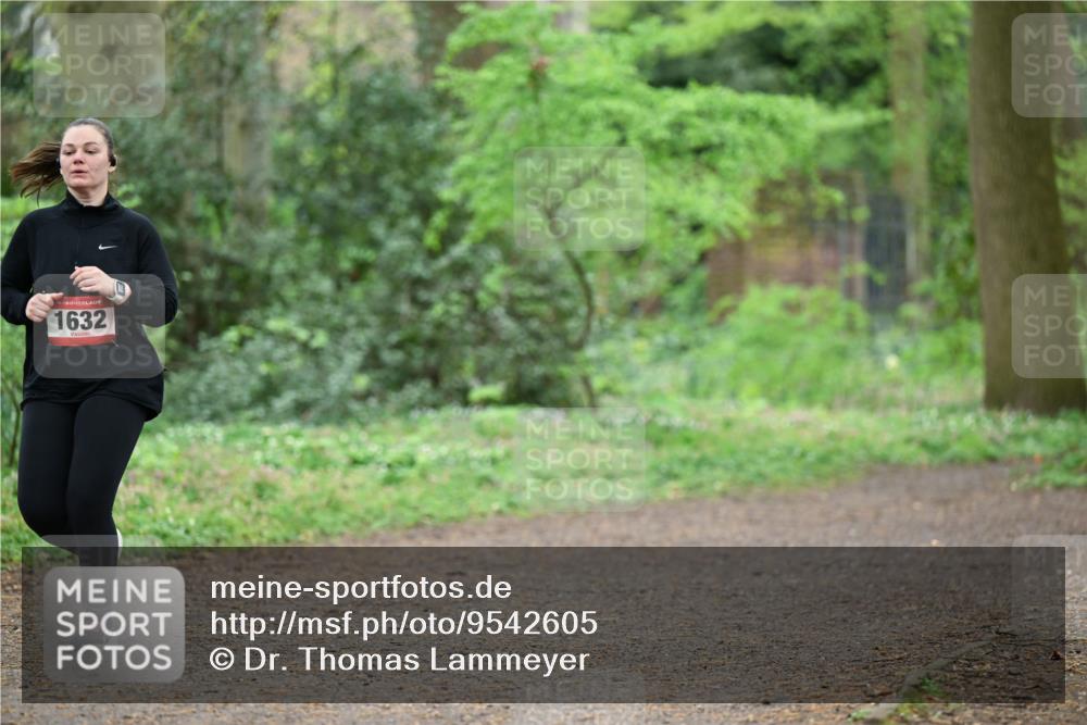 19.04.2026 - Hammer Lauf Dr. Thomas Lammeyer http://msf.ph/oto/9542605 19.04.2026 10:54:25 Laufen 1632 meine-sportfotos.de