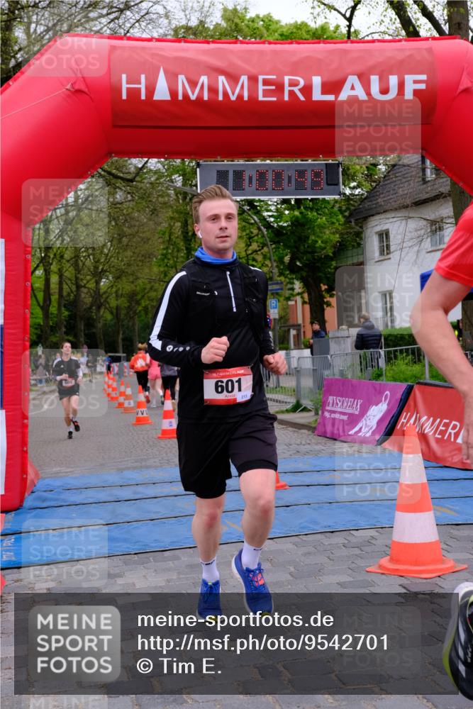 19.04.2026 - Hammer Lauf Tim E. http://msf.ph/oto/9542701 19.04.2026 12:00:57 Ziel 307, 407, 420, 601, 609, 766, 951, 1928 meine-sportfotos.de