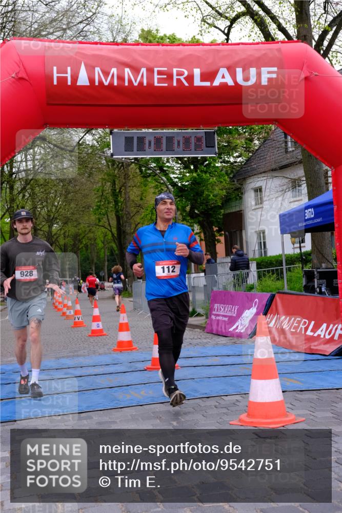 19.04.2026 - Hammer Lauf Tim E. http://msf.ph/oto/9542751 19.04.2026 12:01:17 Ziel 112, 862, 928 meine-sportfotos.de