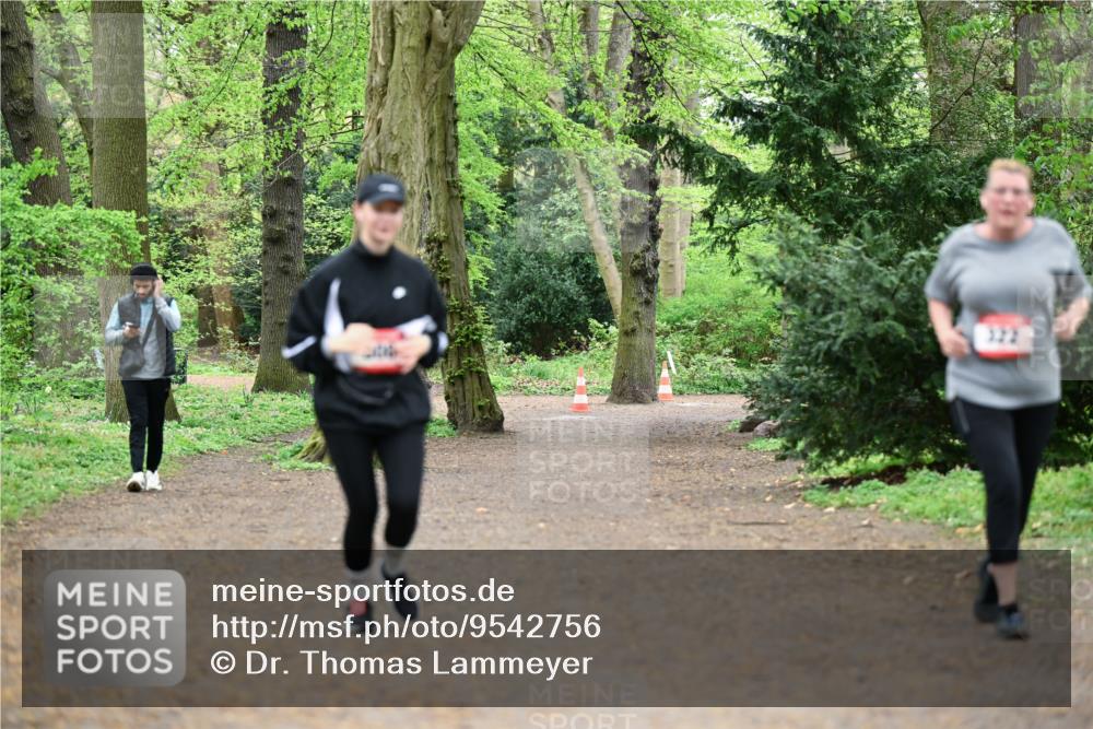 19.04.2026 - Hammer Lauf Dr. Thomas Lammeyer http://msf.ph/oto/9542756 19.04.2026 10:59:27 Laufen 322 meine-sportfotos.de