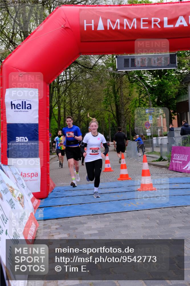 19.04.2026 - Hammer Lauf Tim E. http://msf.ph/oto/9542773 19.04.2026 12:01:29 Ziel 9, 10, 174, 421, 604, 634, 860 meine-sportfotos.de