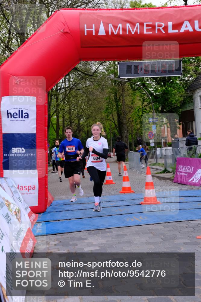 19.04.2026 - Hammer Lauf Tim E. http://msf.ph/oto/9542776 19.04.2026 12:01:29 Ziel 9, 10, 174, 421, 604, 634, 860 meine-sportfotos.de