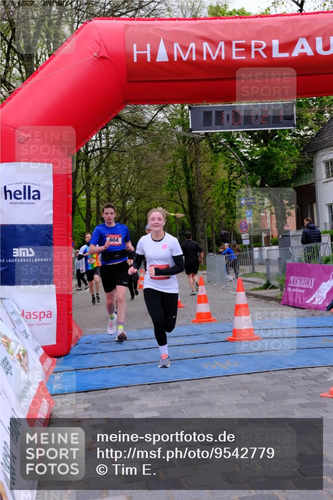 19.04.2026 - Hammer Lauf Tim E. http://msf.ph/oto/9542779 19.04.2026 12:01:29 Ziel 9, 10, 174, 421, 604, 634, 860 meine-sportfotos.de