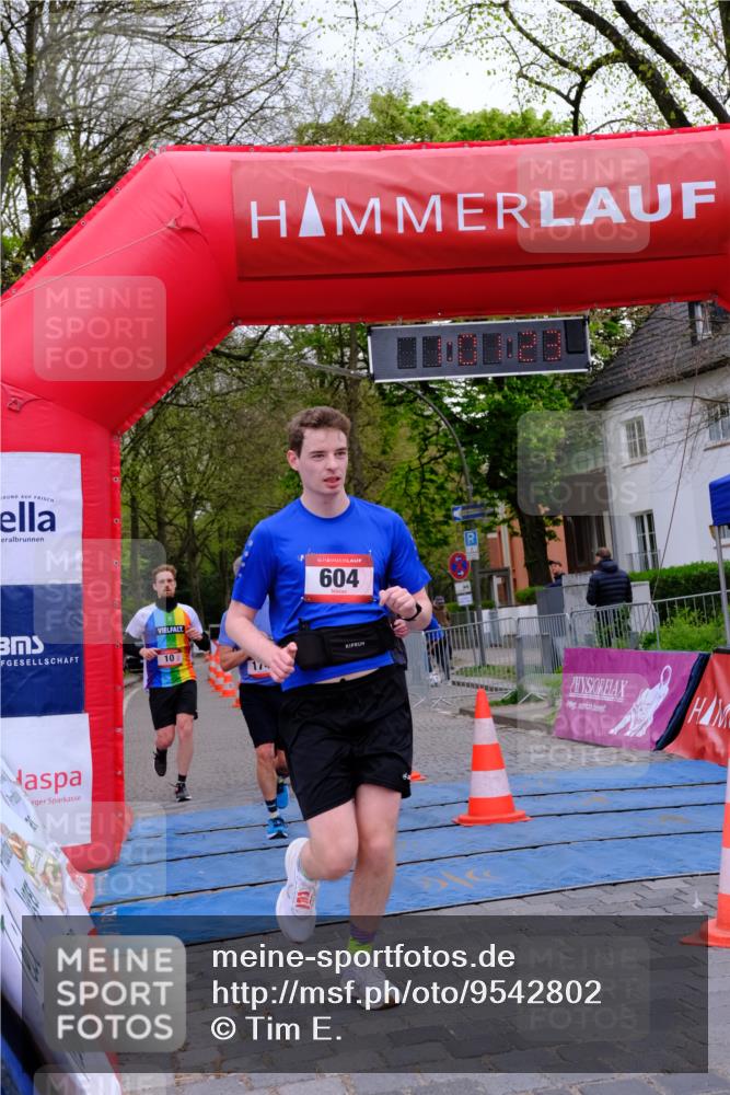 19.04.2026 - Hammer Lauf Tim E. http://msf.ph/oto/9542802 19.04.2026 12:01:31 Ziel 9, 10, 174, 604, 634, 860 meine-sportfotos.de