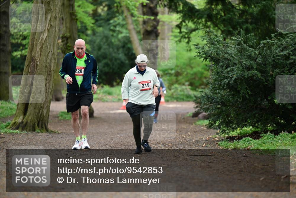 19.04.2026 - Hammer Lauf Dr. Thomas Lammeyer http://msf.ph/oto/9542853 19.04.2026 11:00:22 Laufen 220, 219 meine-sportfotos.de