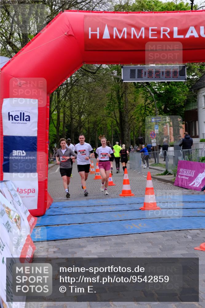 19.04.2026 - Hammer Lauf Tim E. http://msf.ph/oto/9542859 19.04.2026 12:02:08 Ziel 23, 414, 418, 528, 529, 539, 690 meine-sportfotos.de