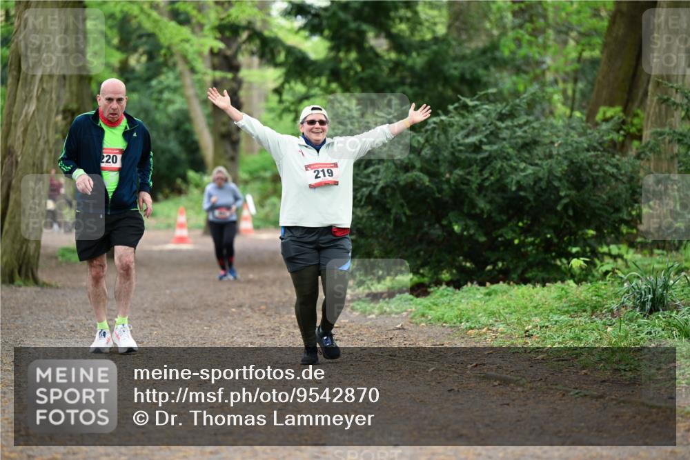 19.04.2026 - Hammer Lauf Dr. Thomas Lammeyer http://msf.ph/oto/9542870 19.04.2026 11:00:25 Laufen 220, 219 meine-sportfotos.de