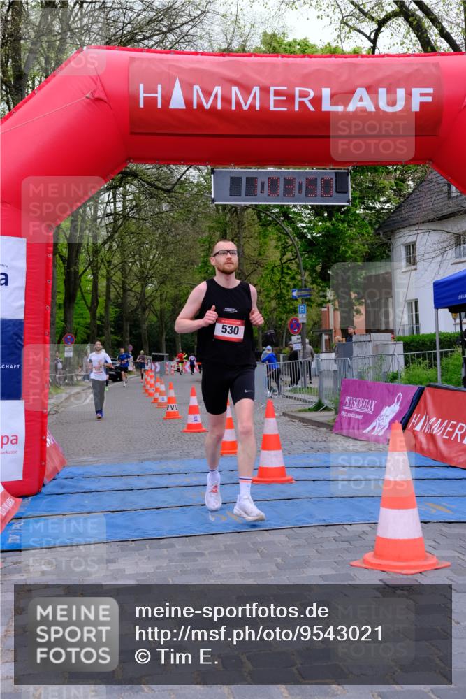 19.04.2026 - Hammer Lauf Tim E. http://msf.ph/oto/9543021 19.04.2026 12:03:58 Ziel 335, 933, 1747 meine-sportfotos.de