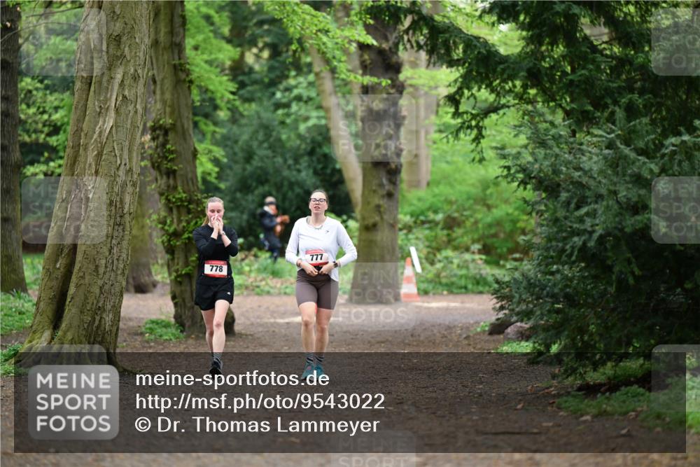 19.04.2026 - Hammer Lauf Dr. Thomas Lammeyer http://msf.ph/oto/9543022 19.04.2026 11:01:53 Laufen 778, 777 meine-sportfotos.de