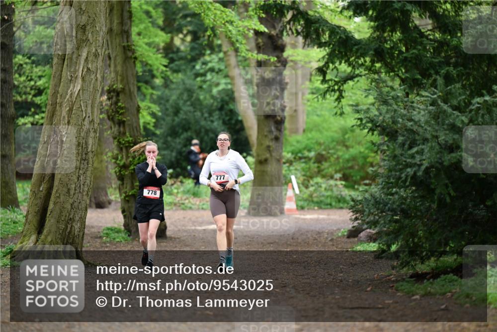19.04.2026 - Hammer Lauf Dr. Thomas Lammeyer http://msf.ph/oto/9543025 19.04.2026 11:01:54 Laufen 778, 777 meine-sportfotos.de