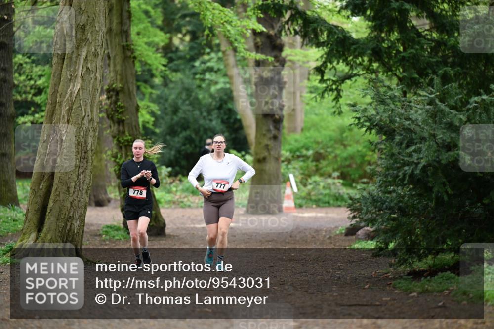 19.04.2026 - Hammer Lauf Dr. Thomas Lammeyer http://msf.ph/oto/9543031 19.04.2026 11:01:54 Laufen 778, 777 meine-sportfotos.de