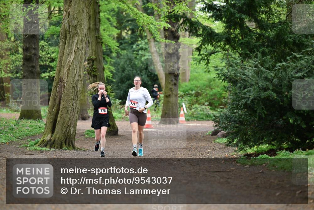 19.04.2026 - Hammer Lauf Dr. Thomas Lammeyer http://msf.ph/oto/9543037 19.04.2026 11:01:55 Laufen 778, 777 meine-sportfotos.de