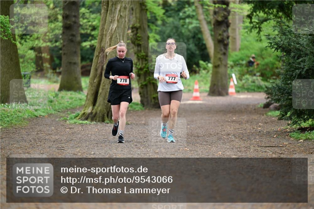 19.04.2026 - Hammer Lauf Dr. Thomas Lammeyer http://msf.ph/oto/9543066 19.04.2026 11:01:58 Laufen 777, 778 meine-sportfotos.de