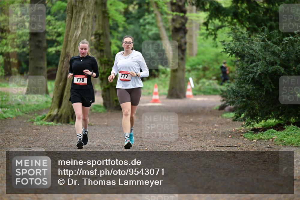19.04.2026 - Hammer Lauf Dr. Thomas Lammeyer http://msf.ph/oto/9543071 19.04.2026 11:01:59 Laufen 778, 777 meine-sportfotos.de
