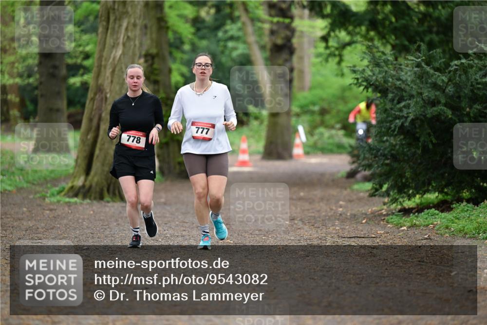 19.04.2026 - Hammer Lauf Dr. Thomas Lammeyer http://msf.ph/oto/9543082 19.04.2026 11:02:00 Laufen 778, 777 meine-sportfotos.de
