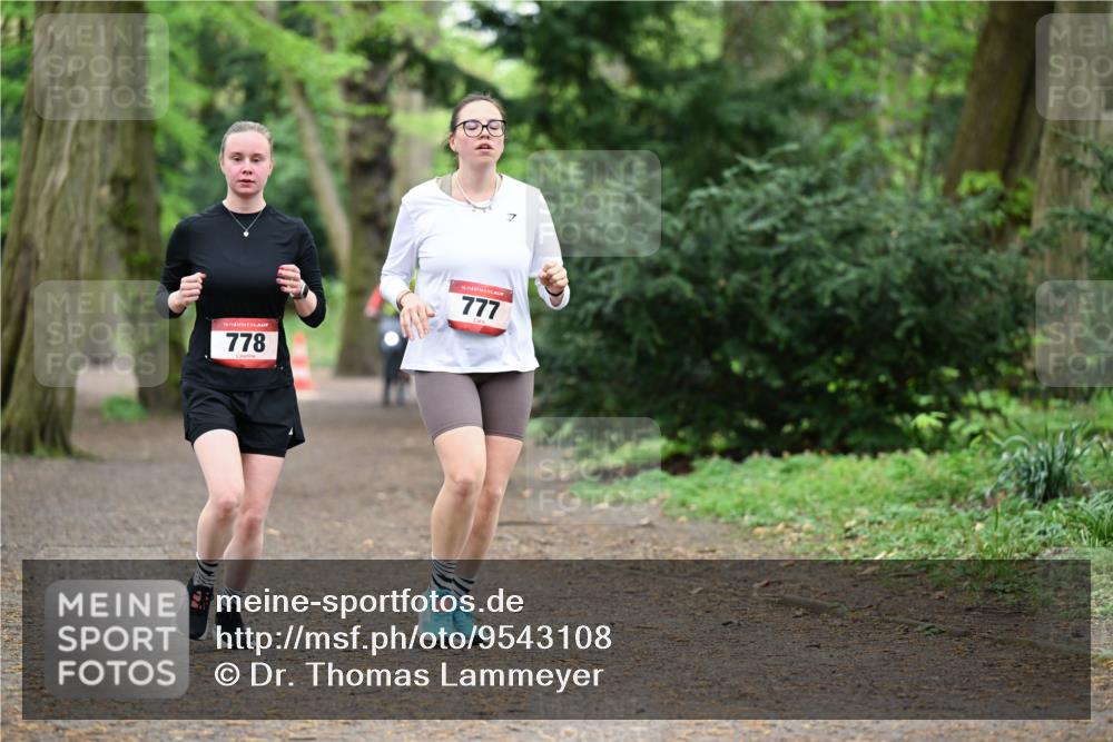 19.04.2026 - Hammer Lauf Dr. Thomas Lammeyer http://msf.ph/oto/9543108 19.04.2026 11:02:03 Laufen 778, 777 meine-sportfotos.de