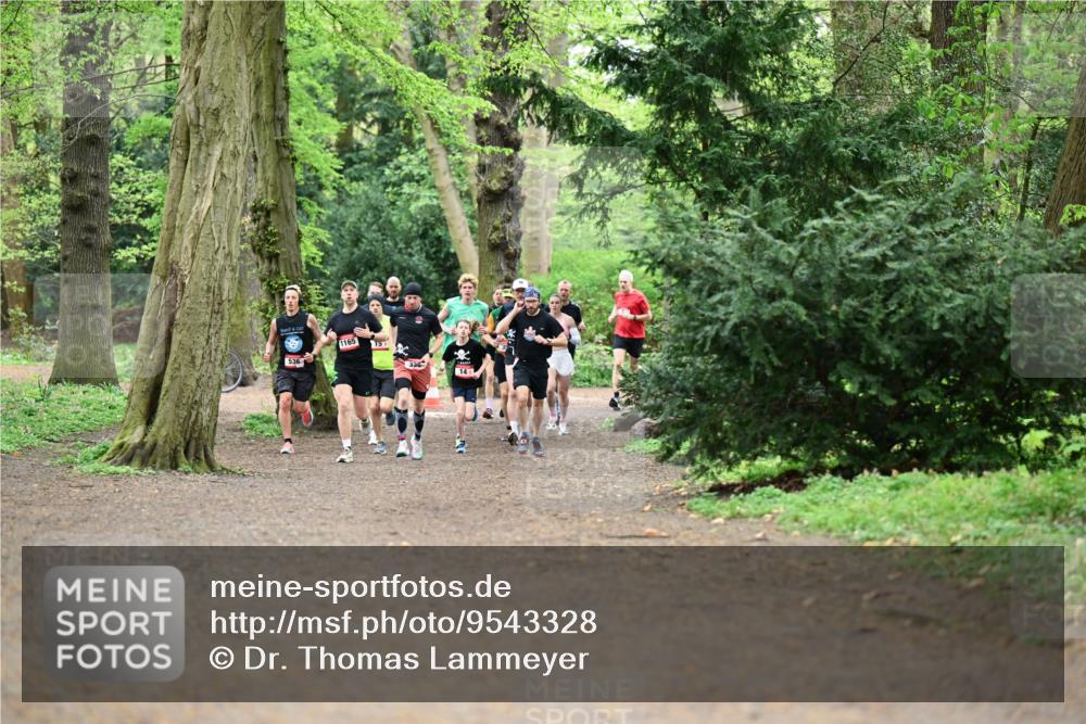 19.04.2026 - Hammer Lauf Dr. Thomas Lammeyer http://msf.ph/oto/9543328 19.04.2026 11:02:40 Laufen 1165, 151, 536, 336, 141 meine-sportfotos.de