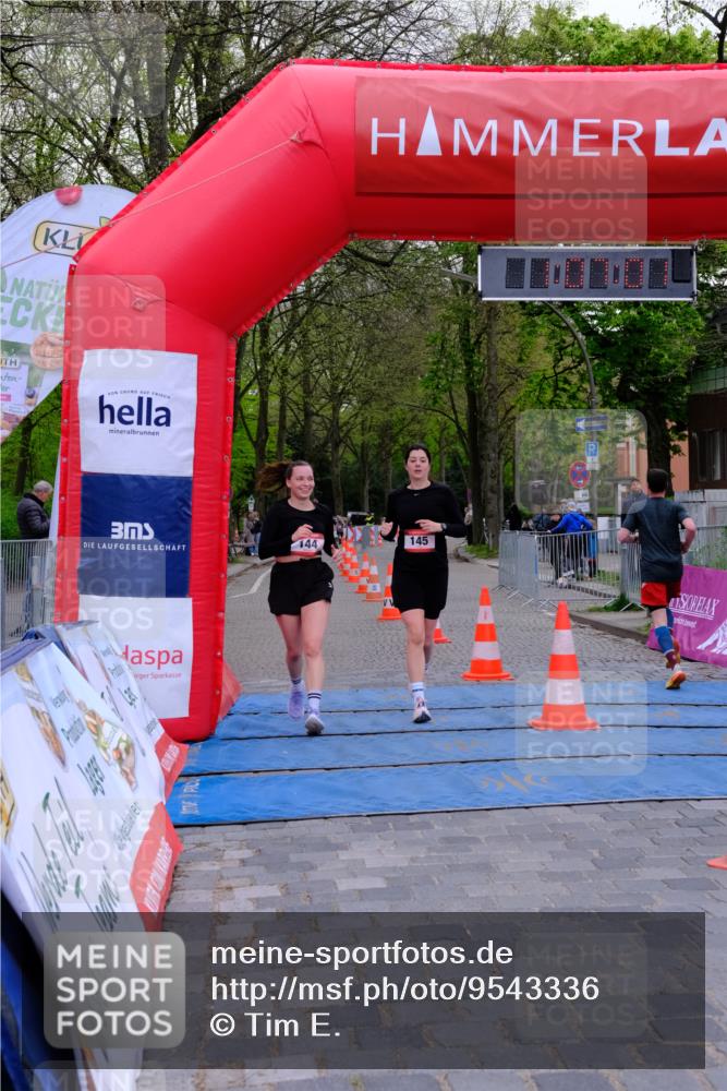 19.04.2026 - Hammer Lauf Tim E. http://msf.ph/oto/9543336 19.04.2026 12:07:09 Ziel 144, 145, 218 meine-sportfotos.de