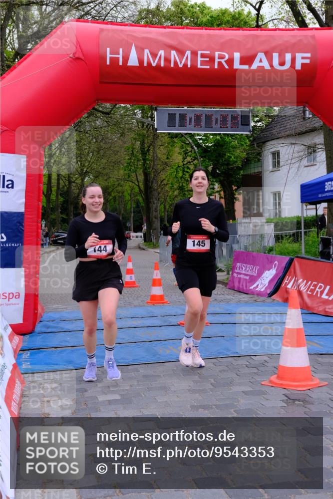 19.04.2026 - Hammer Lauf Tim E. http://msf.ph/oto/9543353 19.04.2026 12:07:10 Ziel 144, 145, 218 meine-sportfotos.de