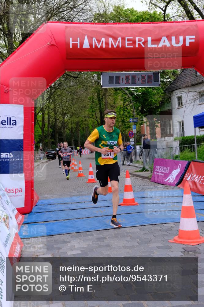 19.04.2026 - Hammer Lauf Tim E. http://msf.ph/oto/9543371 19.04.2026 12:07:30 Ziel 351, 353, 1165 meine-sportfotos.de