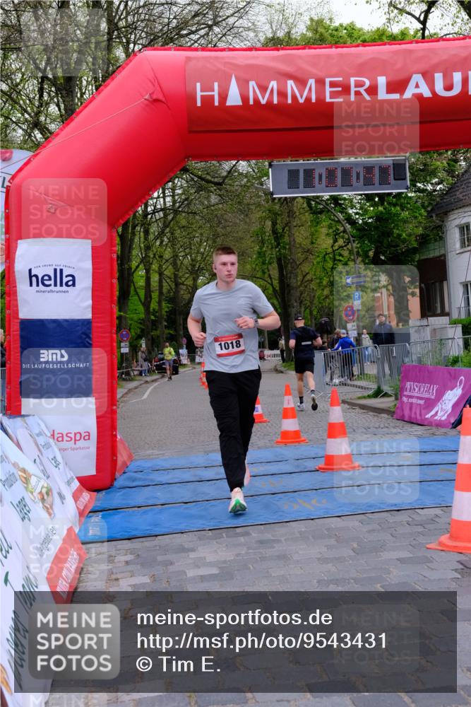 19.04.2026 - Hammer Lauf Tim E. http://msf.ph/oto/9543431 19.04.2026 12:07:55 Ziel 157, 398, 562, 1018 meine-sportfotos.de
