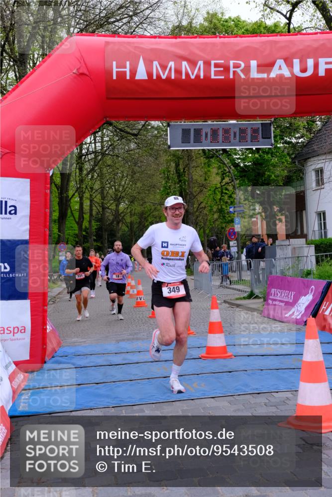 19.04.2026 - Hammer Lauf Tim E. http://msf.ph/oto/9543508 19.04.2026 12:08:43 Ziel 18, 331, 333, 349, 823 meine-sportfotos.de