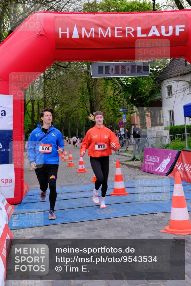 19.04.2026 - Hammer Lauf Tim E. http://msf.ph/oto/9543534 19.04.2026 12:08:49 Ziel 18, 21, 331, 333, 406, 407, 673, 674 meine-sportfotos.de