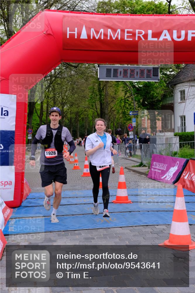19.04.2026 - Hammer Lauf Tim E. http://msf.ph/oto/9543641 19.04.2026 12:09:11 Ziel 409, 420, 1208, 1928 meine-sportfotos.de