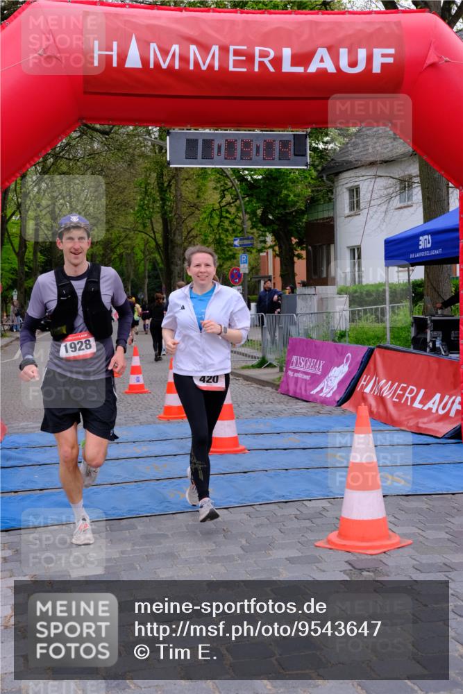 19.04.2026 - Hammer Lauf Tim E. http://msf.ph/oto/9543647 19.04.2026 12:09:12 Ziel 409, 420, 1928 meine-sportfotos.de