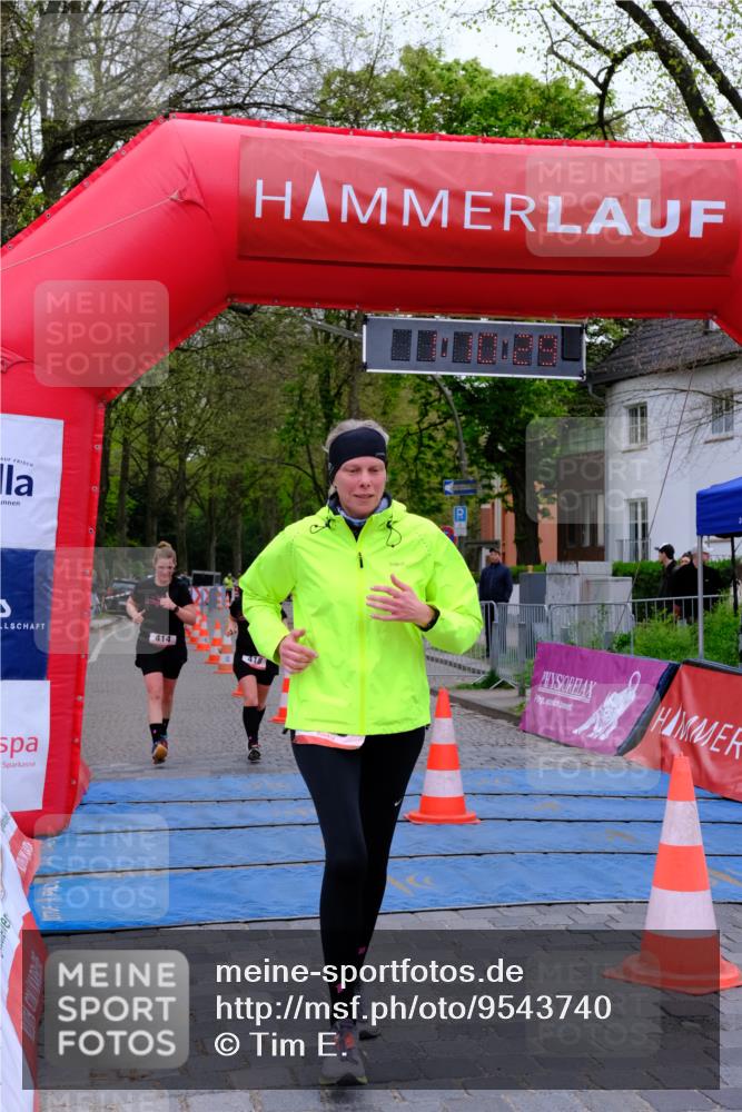 19.04.2026 - Hammer Lauf Tim E. http://msf.ph/oto/9543740 19.04.2026 12:10:37 Ziel 414, 416, 418 meine-sportfotos.de