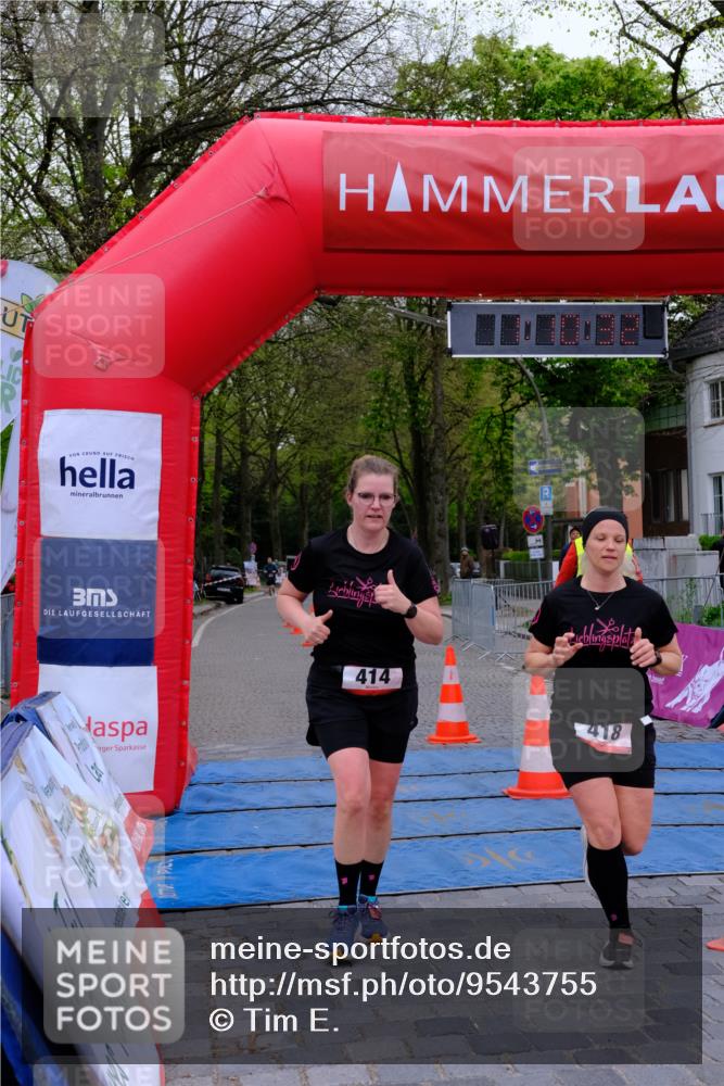 19.04.2026 - Hammer Lauf Tim E. http://msf.ph/oto/9543755 19.04.2026 12:10:39 Ziel 414, 416, 418, 1911 meine-sportfotos.de