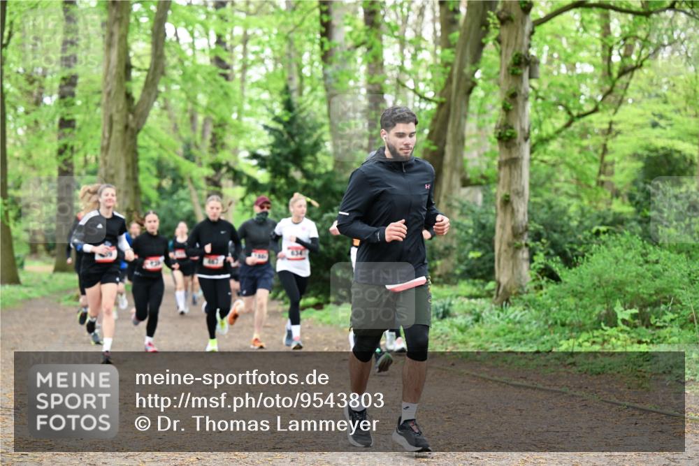 19.04.2026 - Hammer Lauf Dr. Thomas Lammeyer http://msf.ph/oto/9543803 19.04.2026 11:03:37 Laufen 605 meine-sportfotos.de