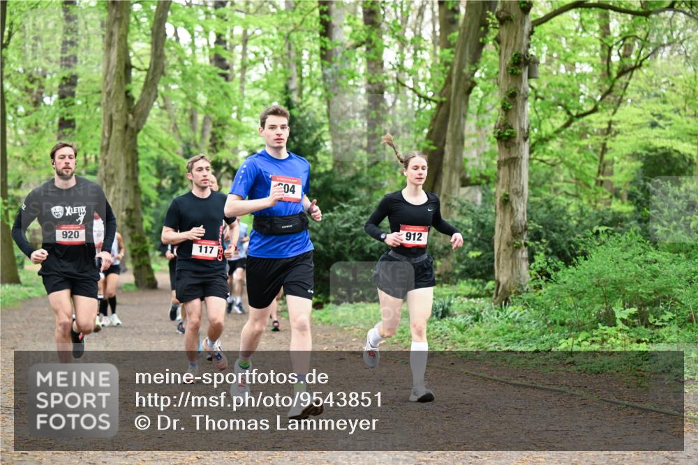 19.04.2026 - Hammer Lauf Dr. Thomas Lammeyer http://msf.ph/oto/9543851 19.04.2026 11:03:43 Laufen 920, 117, 912 meine-sportfotos.de