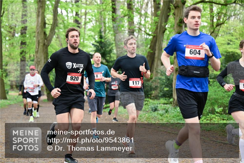 19.04.2026 - Hammer Lauf Dr. Thomas Lammeyer http://msf.ph/oto/9543861 19.04.2026 11:03:44 Laufen 1185, 920, 1641, 117, 604 meine-sportfotos.de