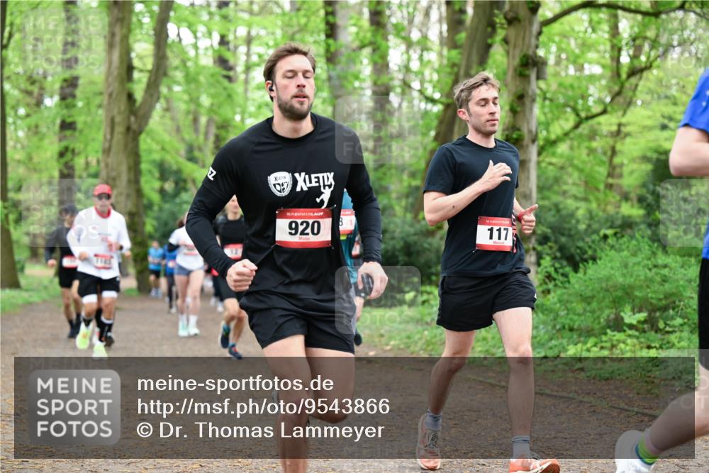 19.04.2026 - Hammer Lauf Dr. Thomas Lammeyer http://msf.ph/oto/9543866 19.04.2026 11:03:45 Laufen 920, 117 meine-sportfotos.de
