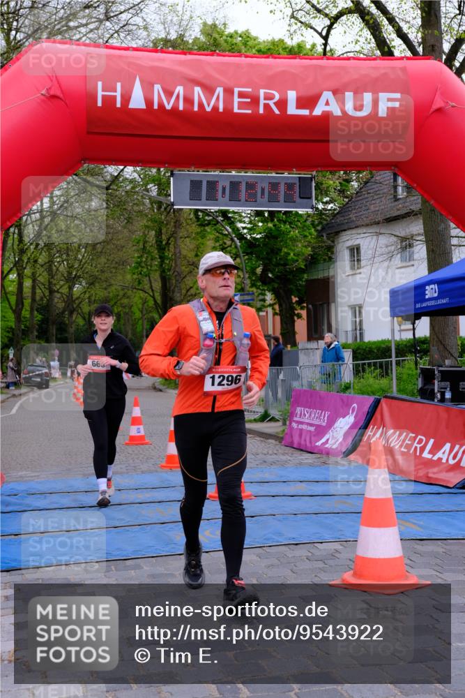 19.04.2026 - Hammer Lauf Tim E. http://msf.ph/oto/9543922 19.04.2026 12:12:52 Ziel 432, 663, 1296 meine-sportfotos.de