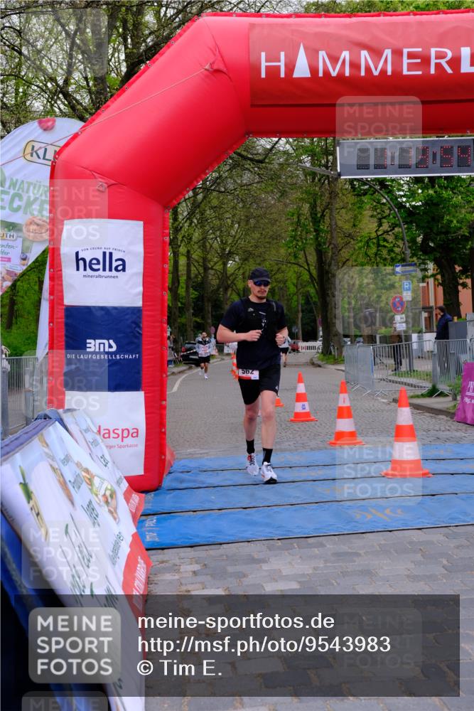 19.04.2026 - Hammer Lauf Tim E. http://msf.ph/oto/9543983 19.04.2026 12:14:02 Ziel 562, 823 meine-sportfotos.de