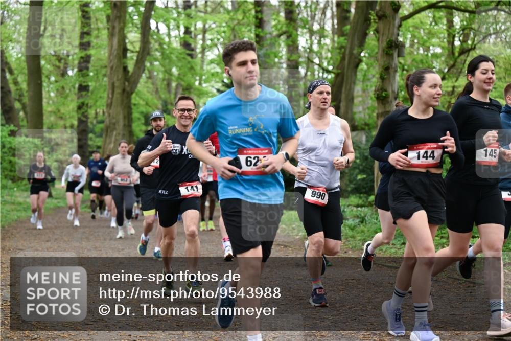 19.04.2026 - Hammer Lauf Dr. Thomas Lammeyer http://msf.ph/oto/9543988 19.04.2026 11:03:59 Laufen 952, 141, 990, 144, 145 meine-sportfotos.de