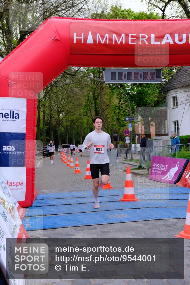 19.04.2026 - Hammer Lauf Tim E. http://msf.ph/oto/9544001 19.04.2026 12:14:04 Ziel 562, 823 meine-sportfotos.de