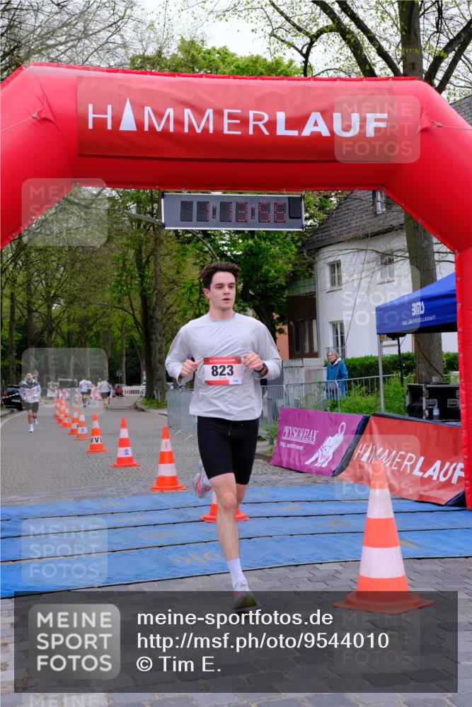 19.04.2026 - Hammer Lauf Tim E. http://msf.ph/oto/9544010 19.04.2026 12:14:04 Ziel 562, 823 meine-sportfotos.de