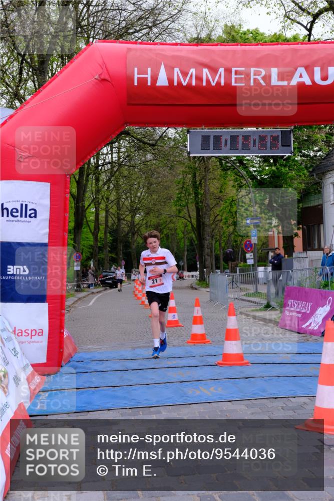 19.04.2026 - Hammer Lauf Tim E. http://msf.ph/oto/9544036 19.04.2026 12:14:33 Ziel 21, 1263 meine-sportfotos.de
