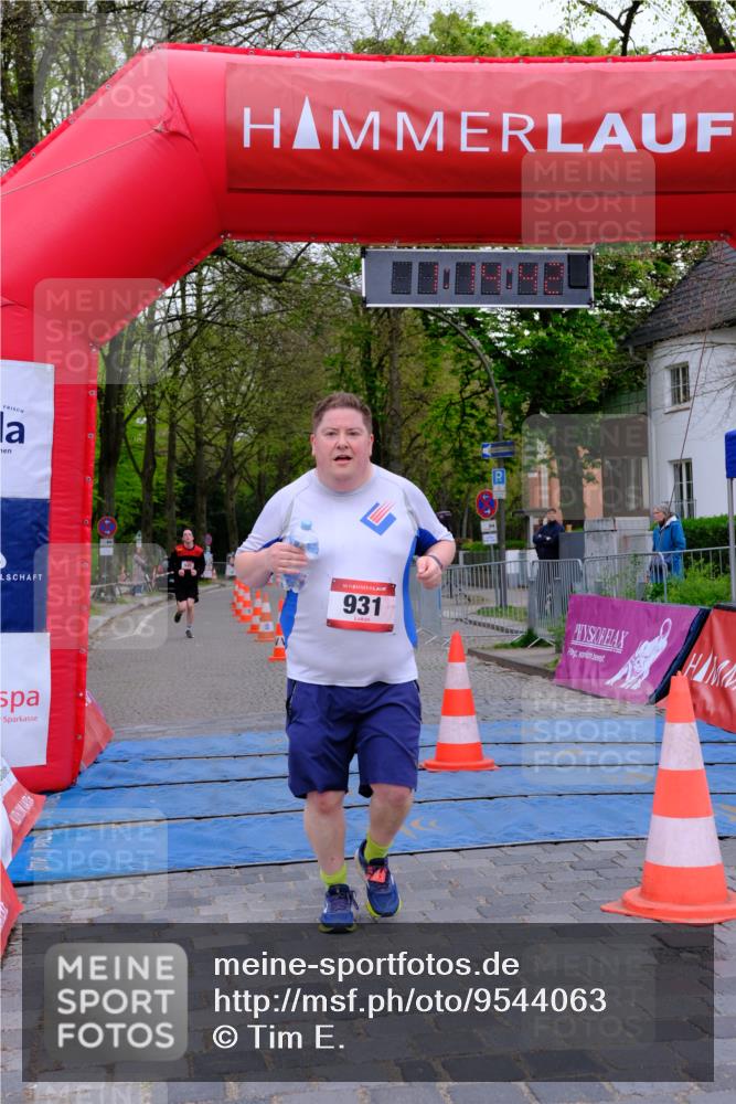 19.04.2026 - Hammer Lauf Tim E. http://msf.ph/oto/9544063 19.04.2026 12:14:50 Ziel 545, 664, 931 meine-sportfotos.de