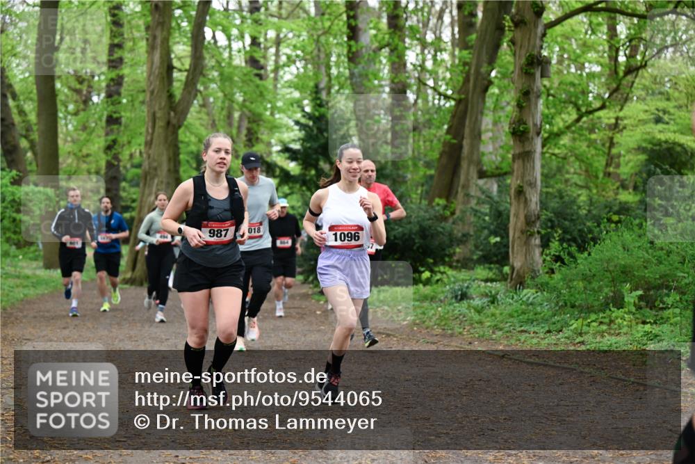 19.04.2026 - Hammer Lauf Dr. Thomas Lammeyer http://msf.ph/oto/9544065 19.04.2026 11:04:07 Laufen 987, 018, 1096 meine-sportfotos.de