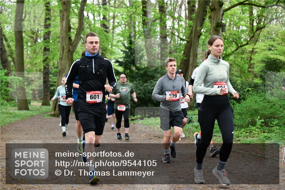 19.04.2026 - Hammer Lauf Dr. Thomas Lammeyer http://msf.ph/oto/9544105 19.04.2026 11:04:11 Laufen 601, 211, 198, 529 meine-sportfotos.de
