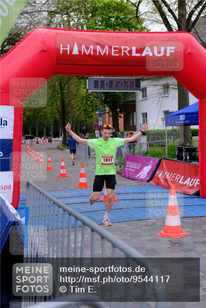 19.04.2026 - Hammer Lauf Tim E. http://msf.ph/oto/9544117 19.04.2026 12:15:37 Ziel 189, 779, 939, 1911 meine-sportfotos.de