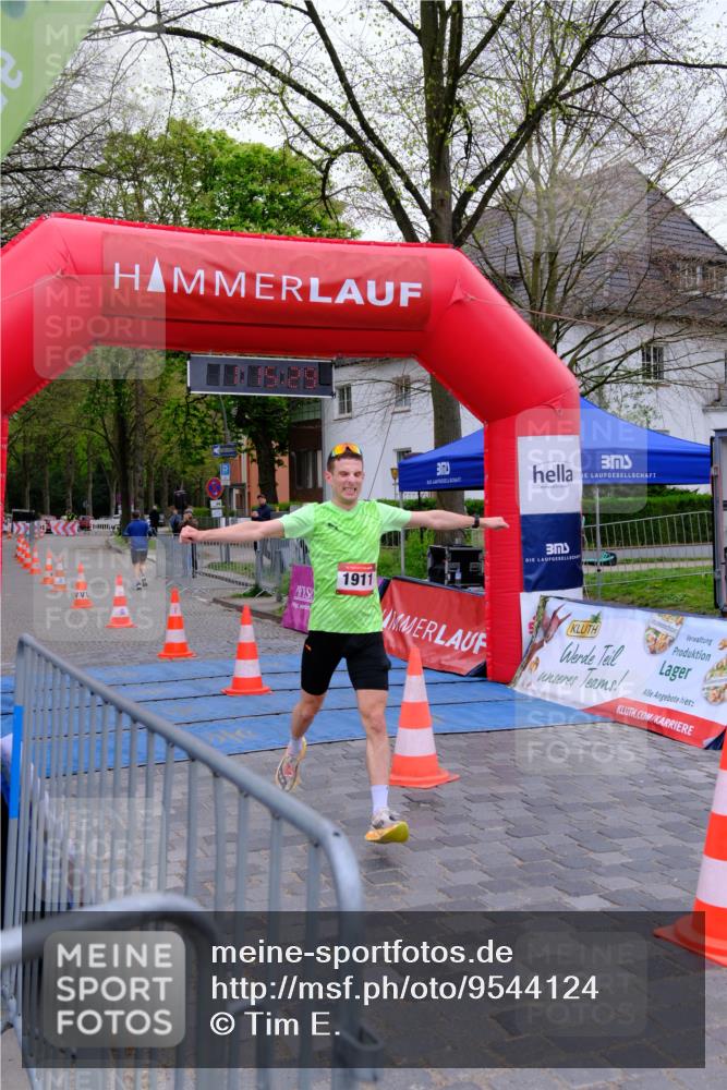 19.04.2026 - Hammer Lauf Tim E. http://msf.ph/oto/9544124 19.04.2026 12:15:37 Ziel 189, 779, 939, 1911 meine-sportfotos.de