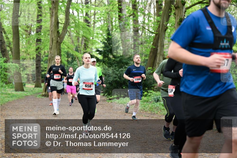 19.04.2026 - Hammer Lauf Dr. Thomas Lammeyer http://msf.ph/oto/9544126 19.04.2026 11:04:14 Laufen 318, 656, 1066 meine-sportfotos.de