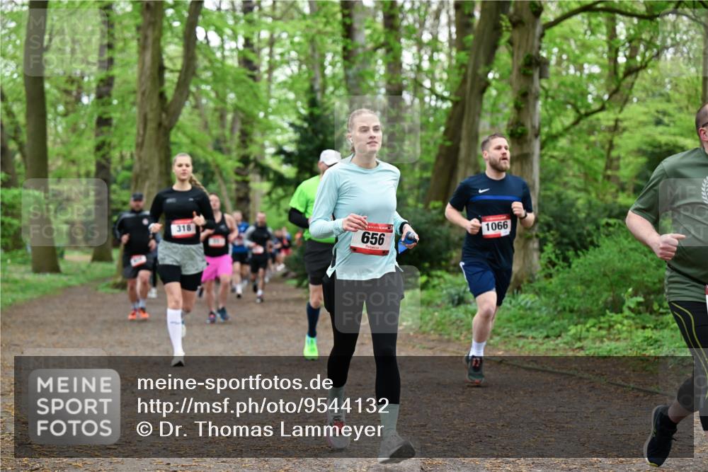 19.04.2026 - Hammer Lauf Dr. Thomas Lammeyer http://msf.ph/oto/9544132 19.04.2026 11:04:15 Laufen 318, 656, 1066 meine-sportfotos.de