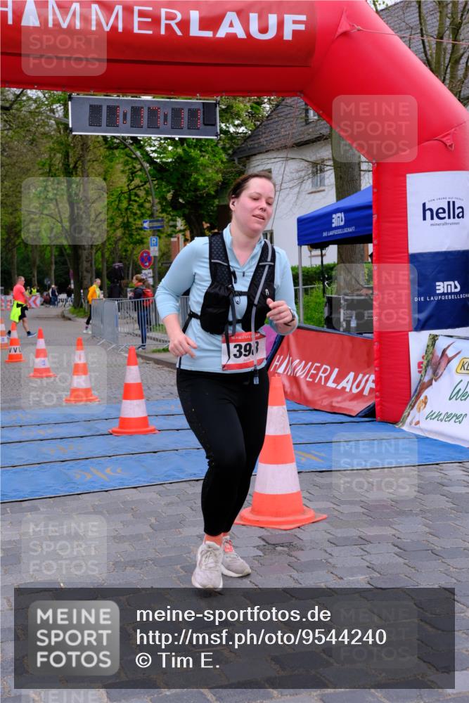 19.04.2026 - Hammer Lauf Tim E. http://msf.ph/oto/9544240 19.04.2026 12:17:19 Ziel 398 meine-sportfotos.de
