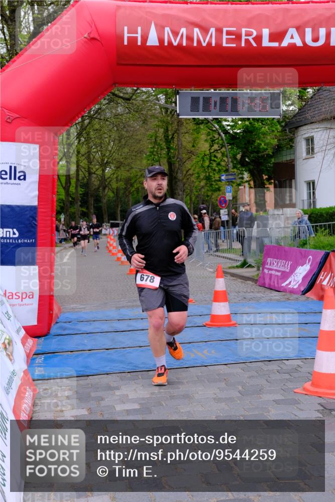 19.04.2026 - Hammer Lauf Tim E. http://msf.ph/oto/9544259 19.04.2026 12:17:54 Ziel 649, 678 meine-sportfotos.de